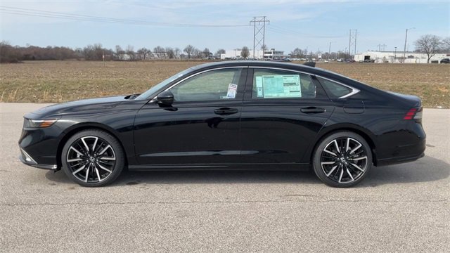 New 2026 Honda Accord Touring image 5