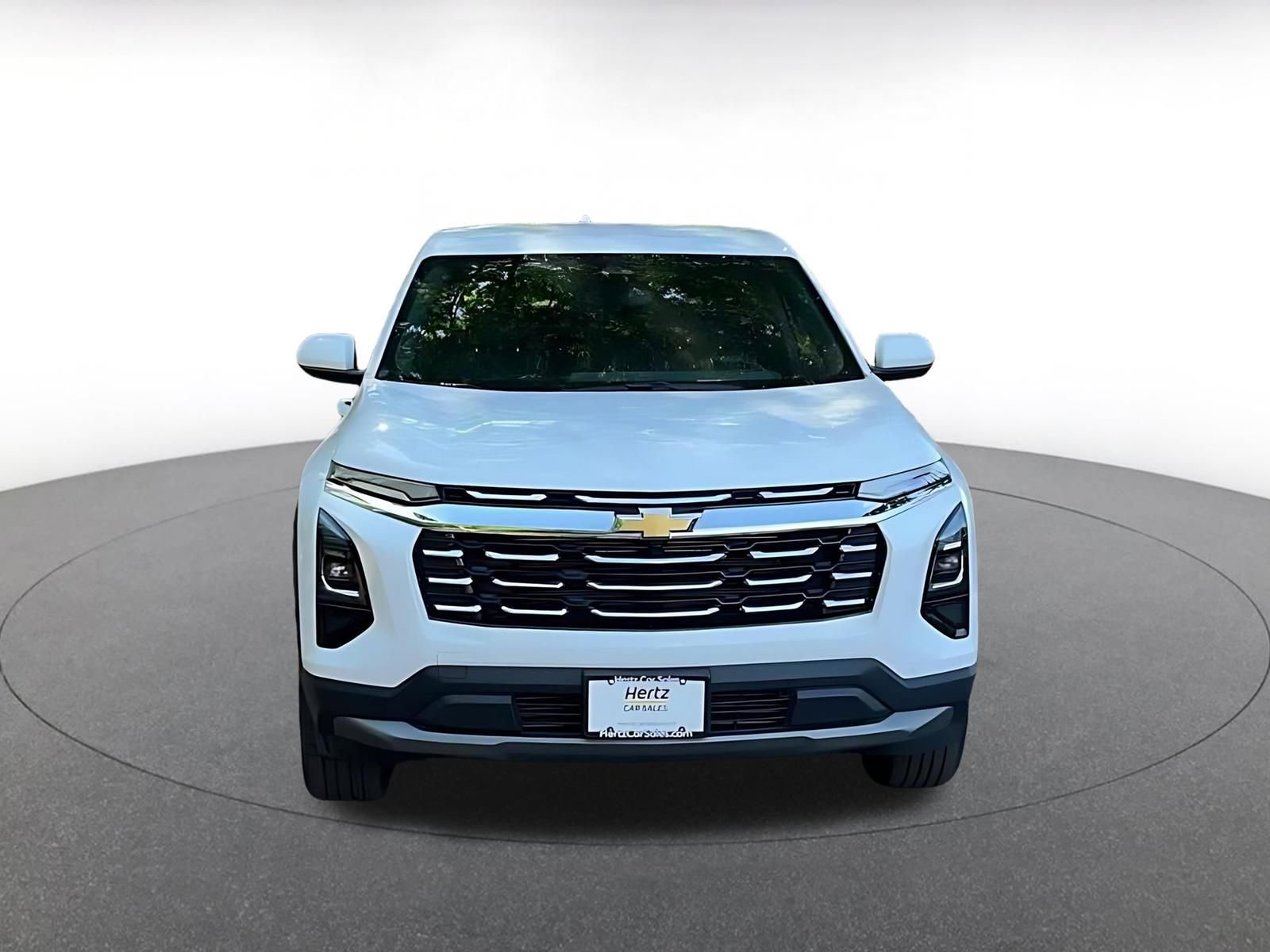 Used 2025 Chevrolet Equinox LT FWD image 4