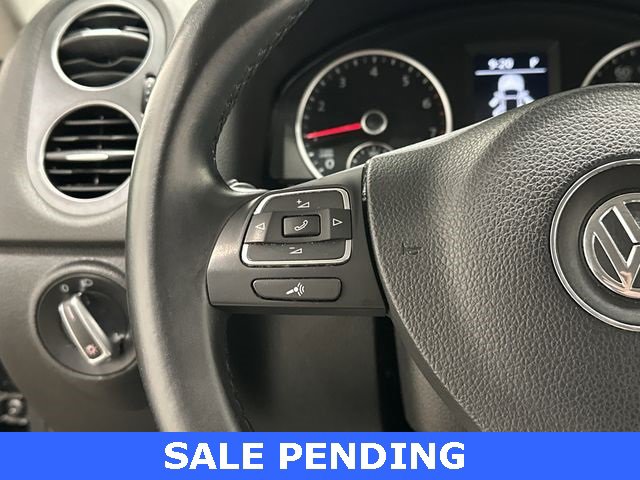 Used 2017 Volkswagen Tiguan Limited w/ Premium Package image 8