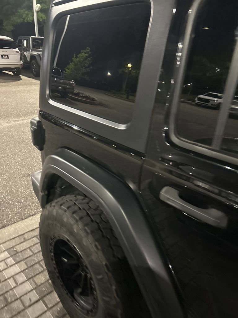 Used 2018 Jeep Wrangler Unlimited Sport S AWD/4WD image 8