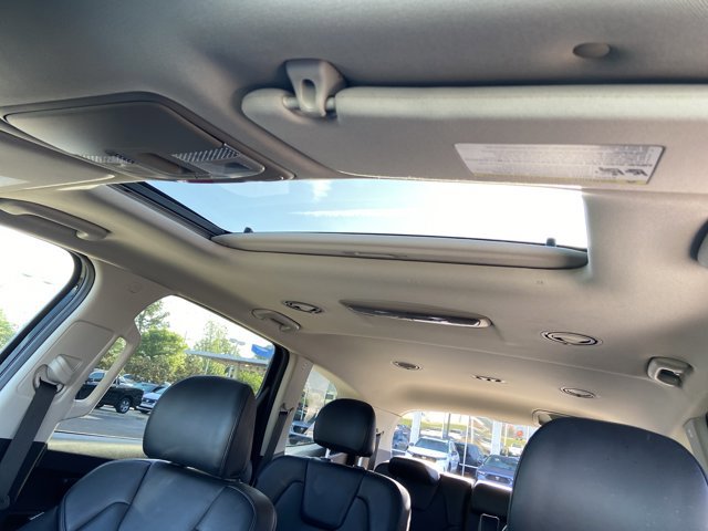 Used 2025 Kia Telluride S image 33