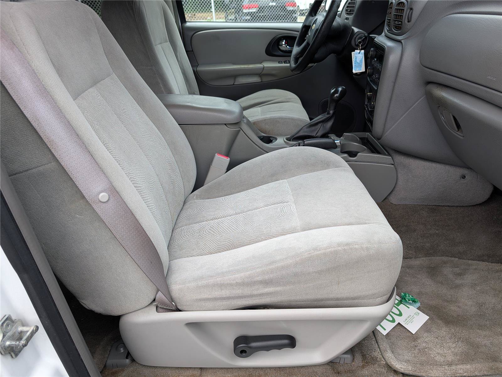 Used 2005 Chevrolet TrailBlazer LS w/ LS Preferred Equipment Group RWD image 35