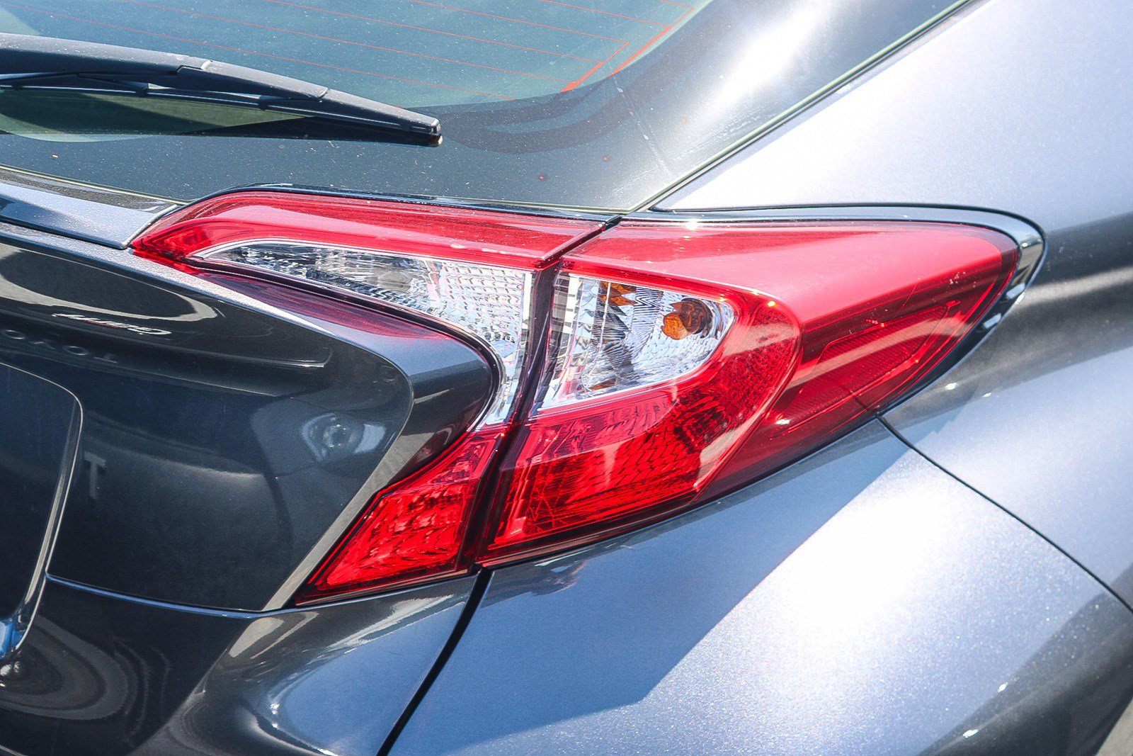 Certified 2021 Toyota C-HR XLE FWD image 15