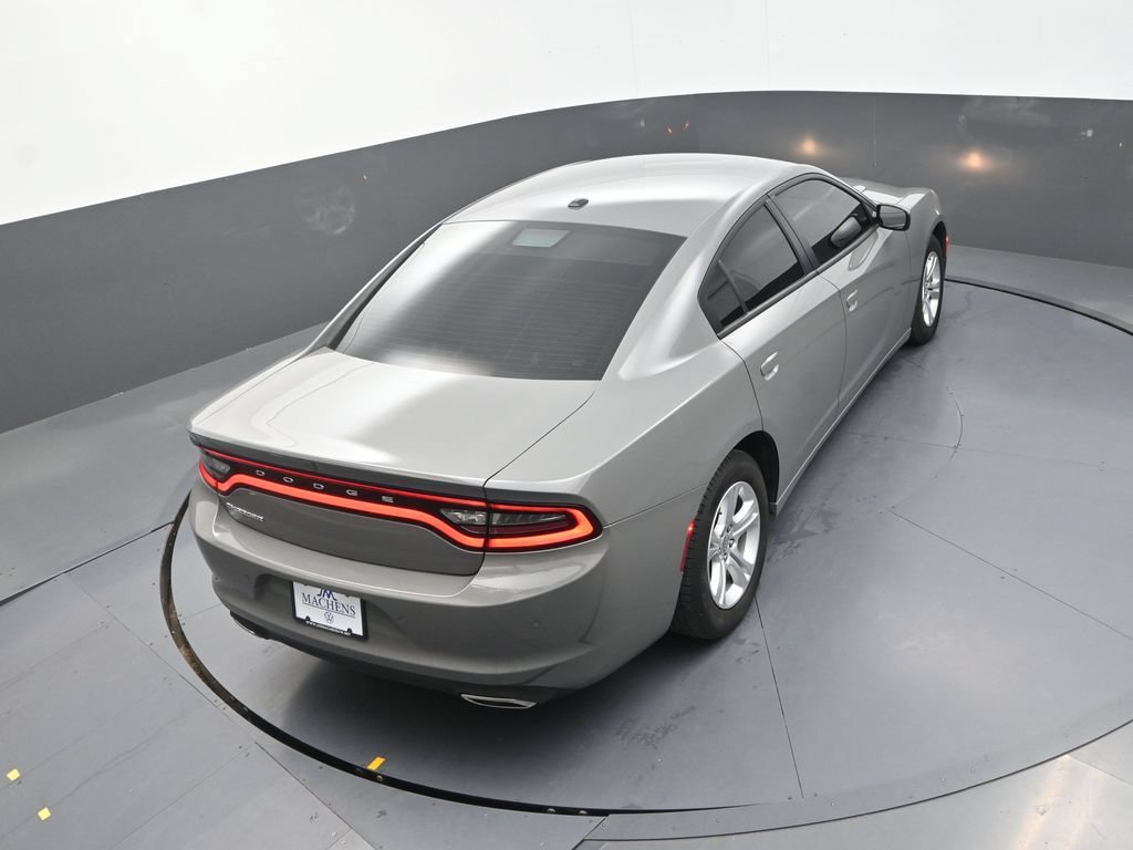 Used 2019 Dodge Charger SXT RWD image 21