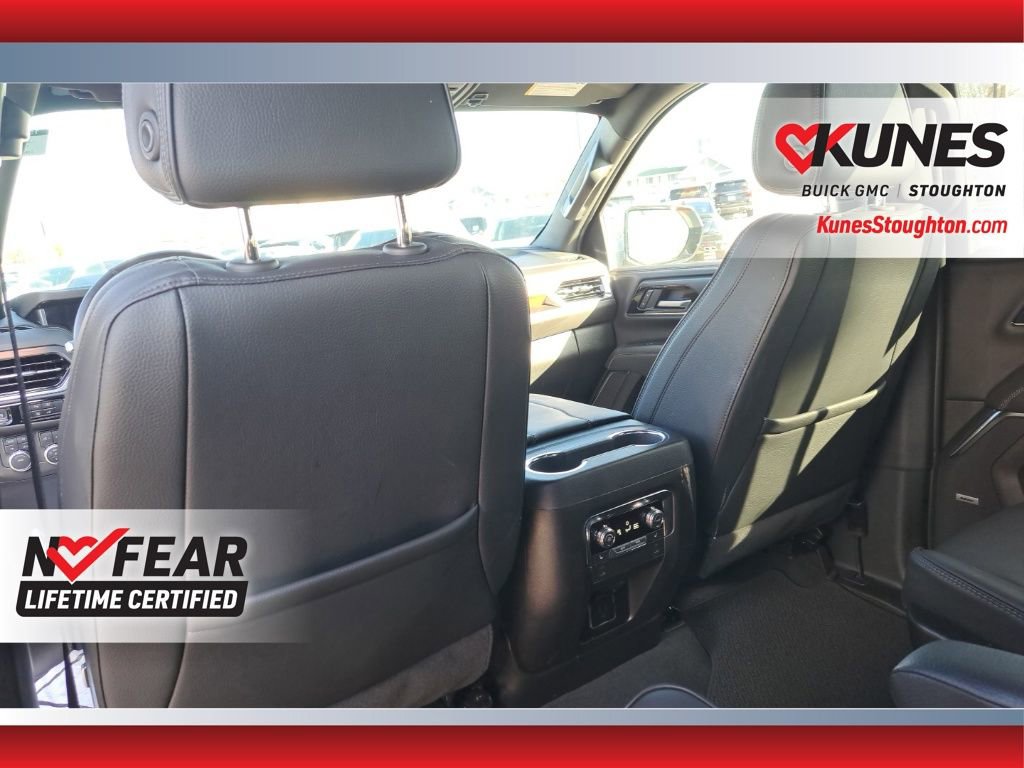 Used 2025 GMC Yukon XL Denali image 37