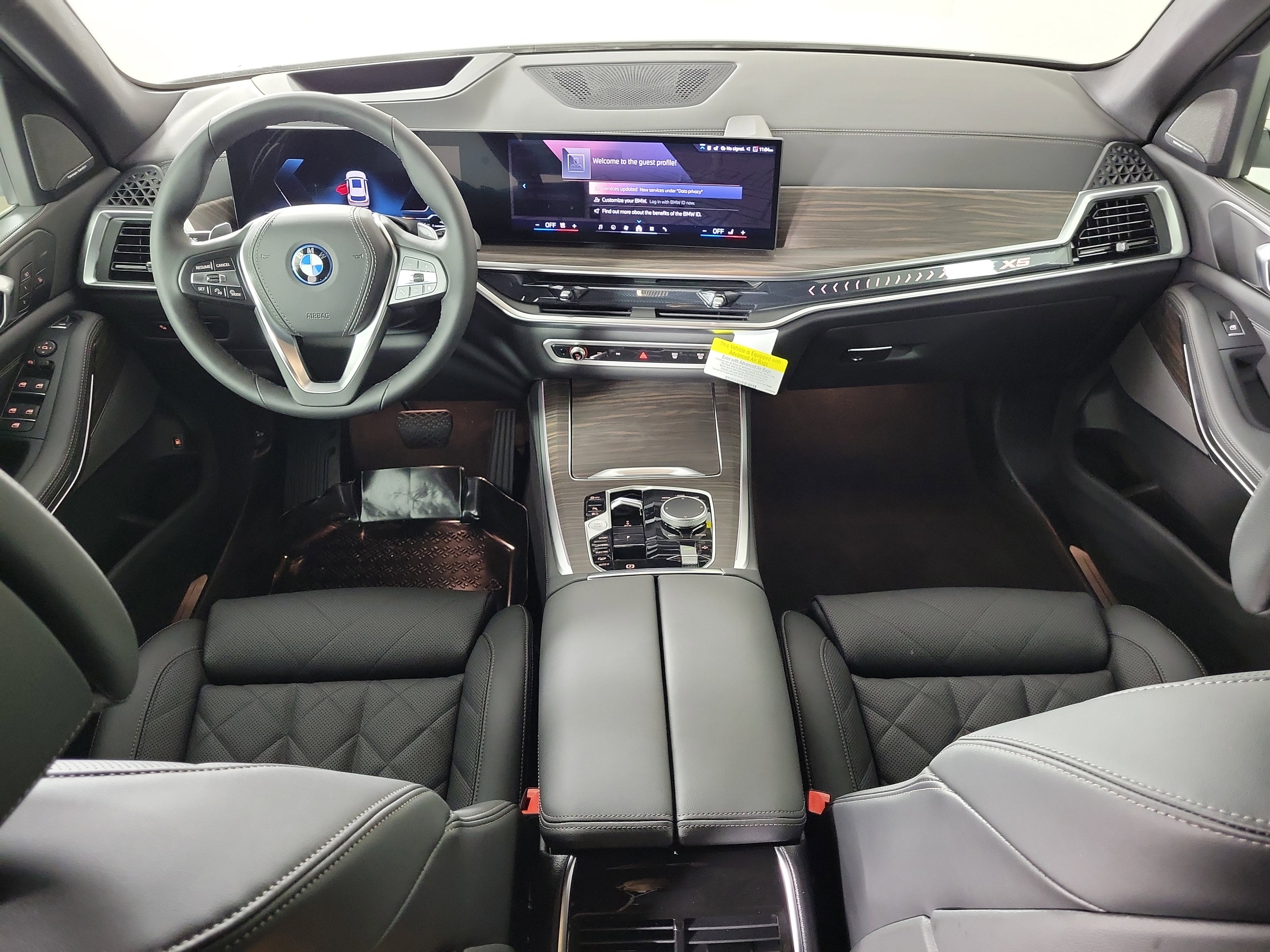 New 2026 BMW X5 xDrive50e image 11
