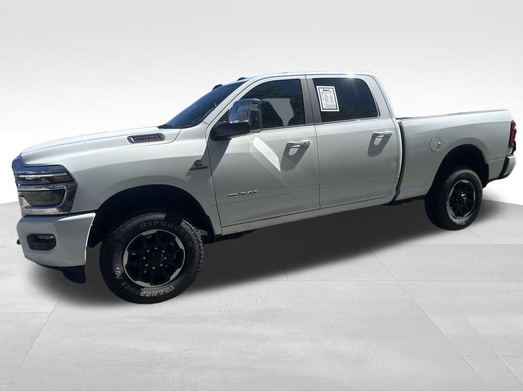 Used 2026 RAM 2500 Laramie AWD/4WD image 17