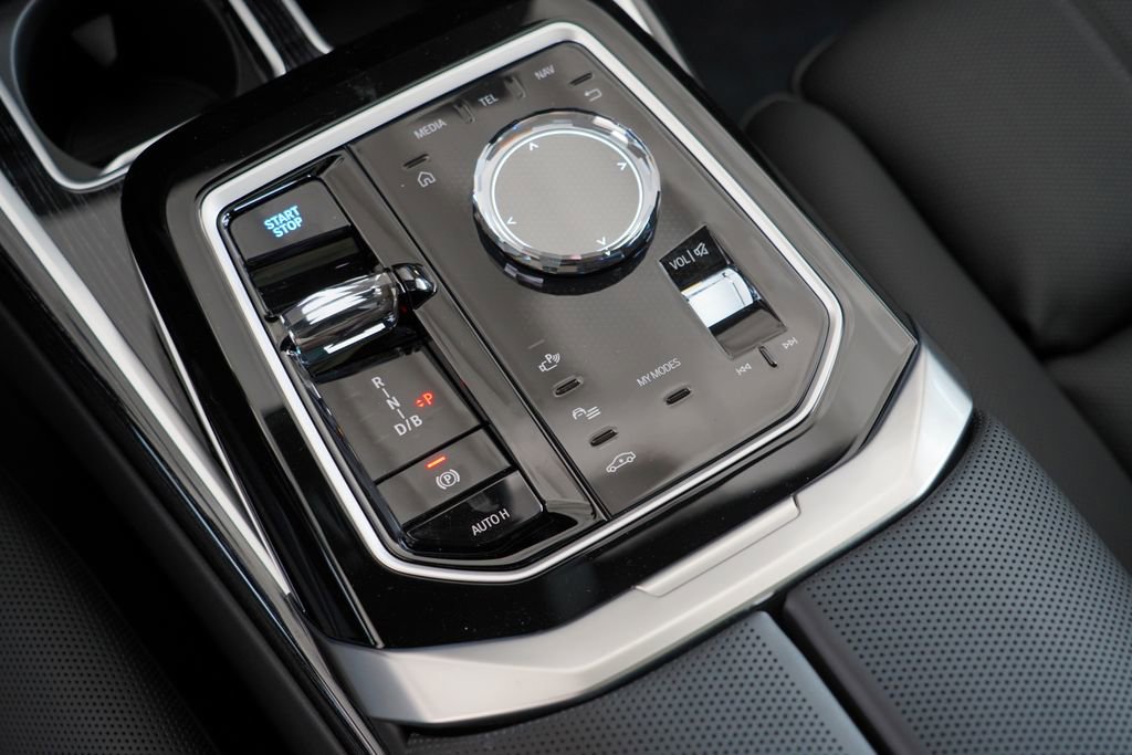 New 2026 BMW i7 xDrive60 AWD/4WD image 18