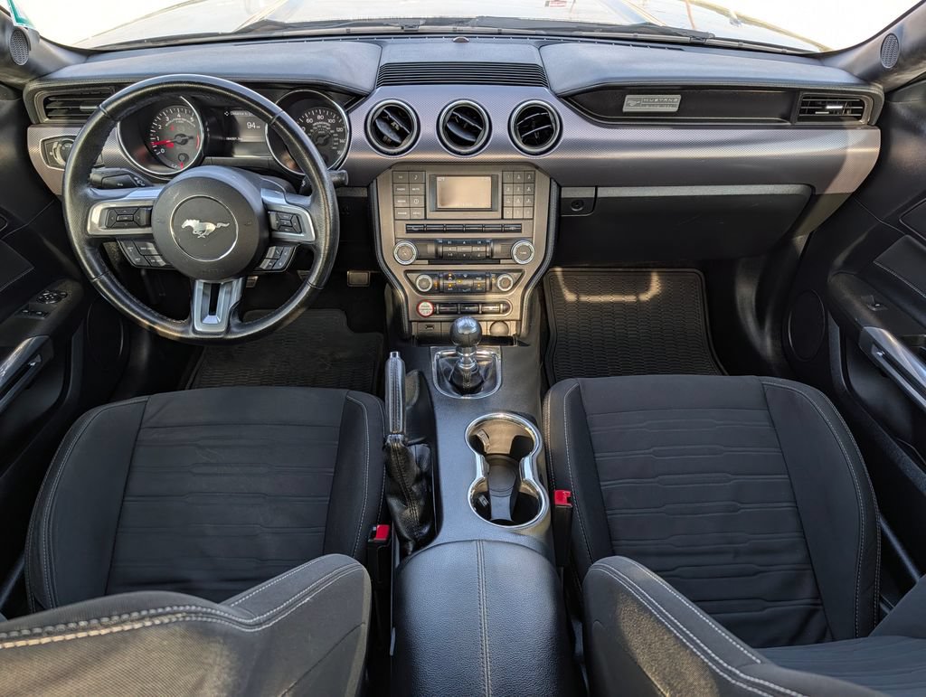 Used 2016 Ford Mustang GT RWD image 14