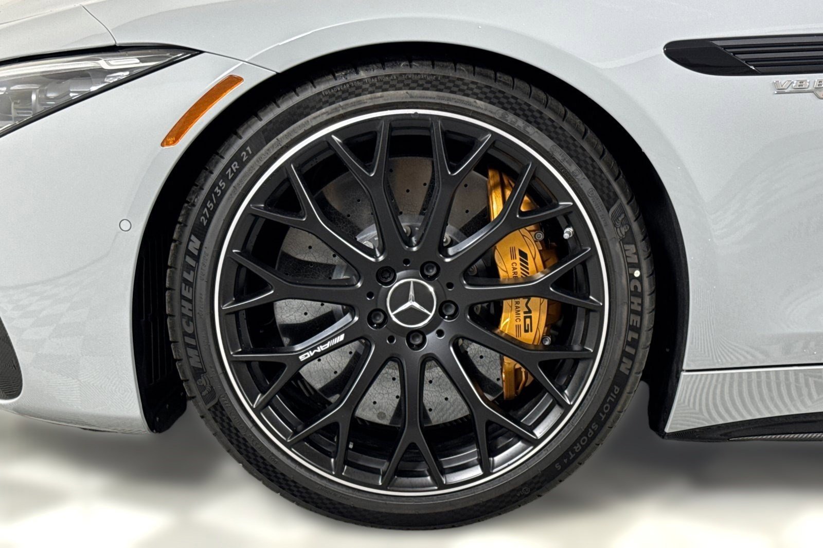 New 2025 Mercedes-Benz SL 63 AMG S e Performance 4MATIC image 11