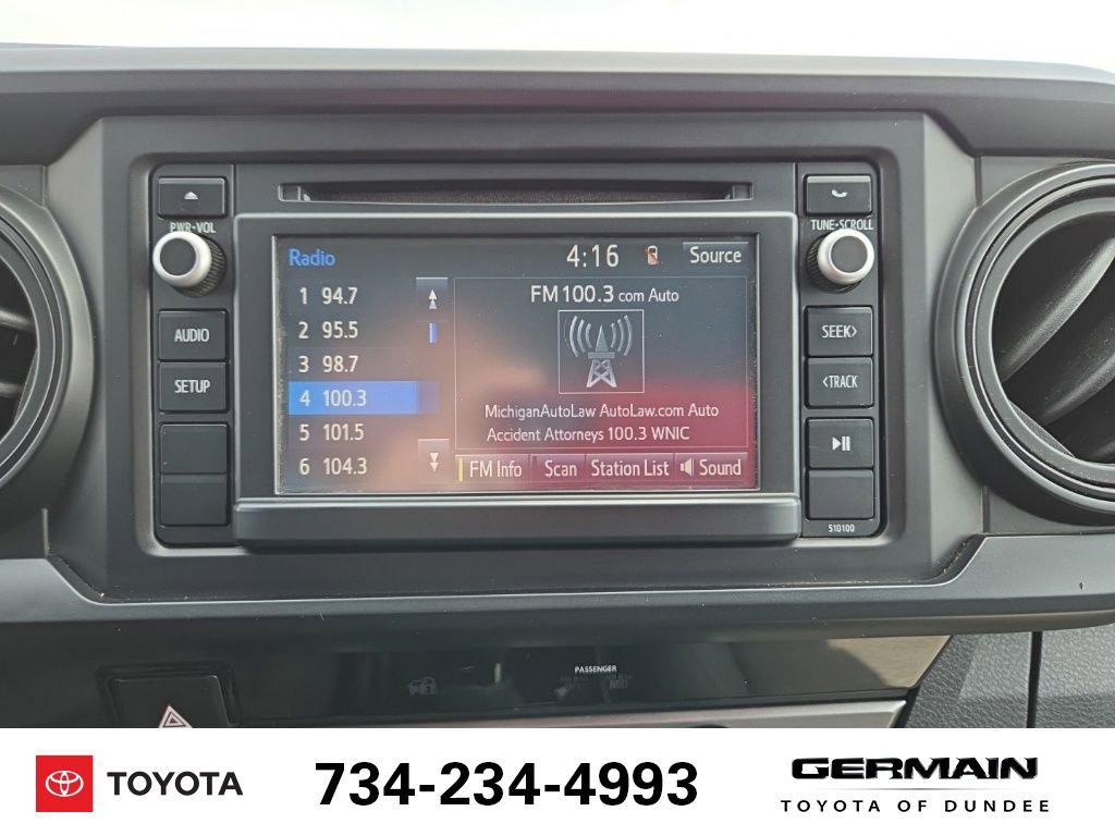 Used 2016 Toyota Tacoma SR AWD/4WD image 19