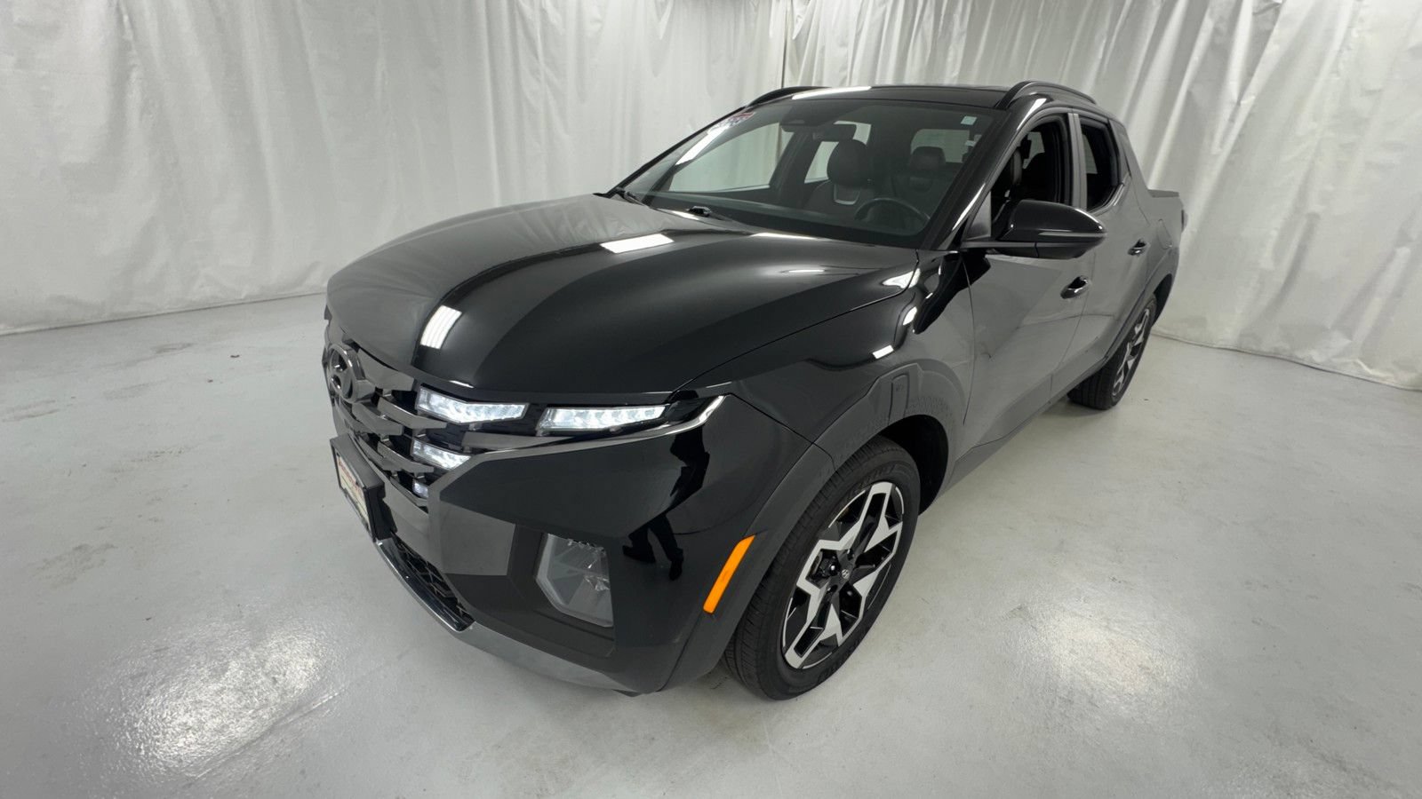Used 2023 Hyundai Santa Cruz Limited AWD/4WD image 7