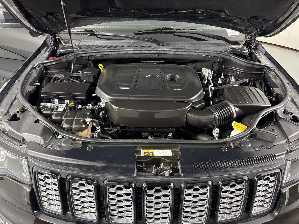 Used 2020 Jeep Grand Cherokee Altitude image 34