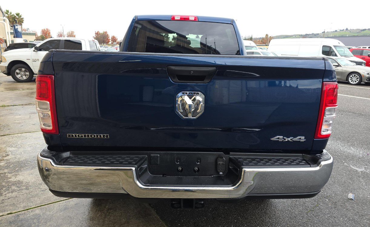 Used 2024 RAM 2500 Big Horn w/ Bed Utility Group image 5