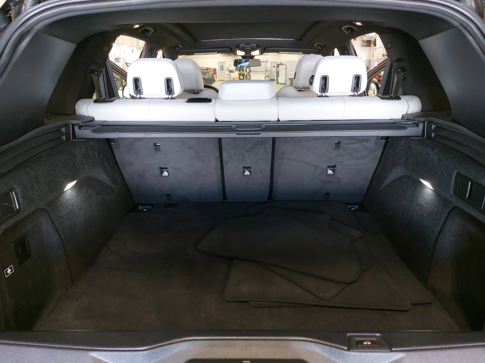 Used 2023 BMW X5 sDrive40i w/ Premium Package image 13