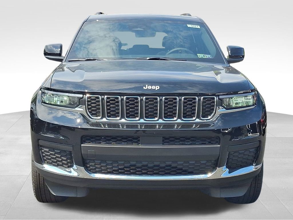 New 2025 Jeep Grand Cherokee L Laredo w/ Luxury Tech Group I image 28