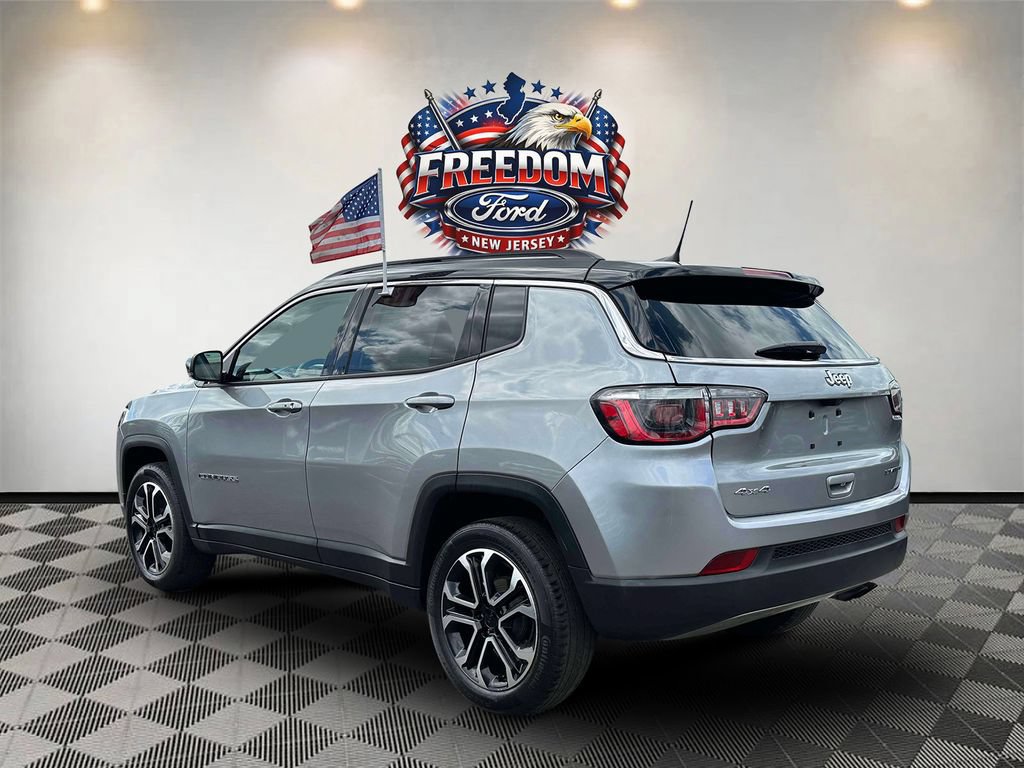 Used 2022 Jeep Compass Limited w/ Sun and Sound Group AWD/4WD image 5