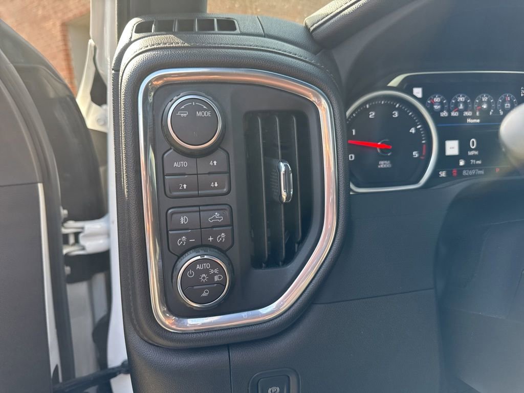 Used 2022 Chevrolet Silverado 2500 High Country w/ Z71 Off-Road Package AWD/4WD image 23