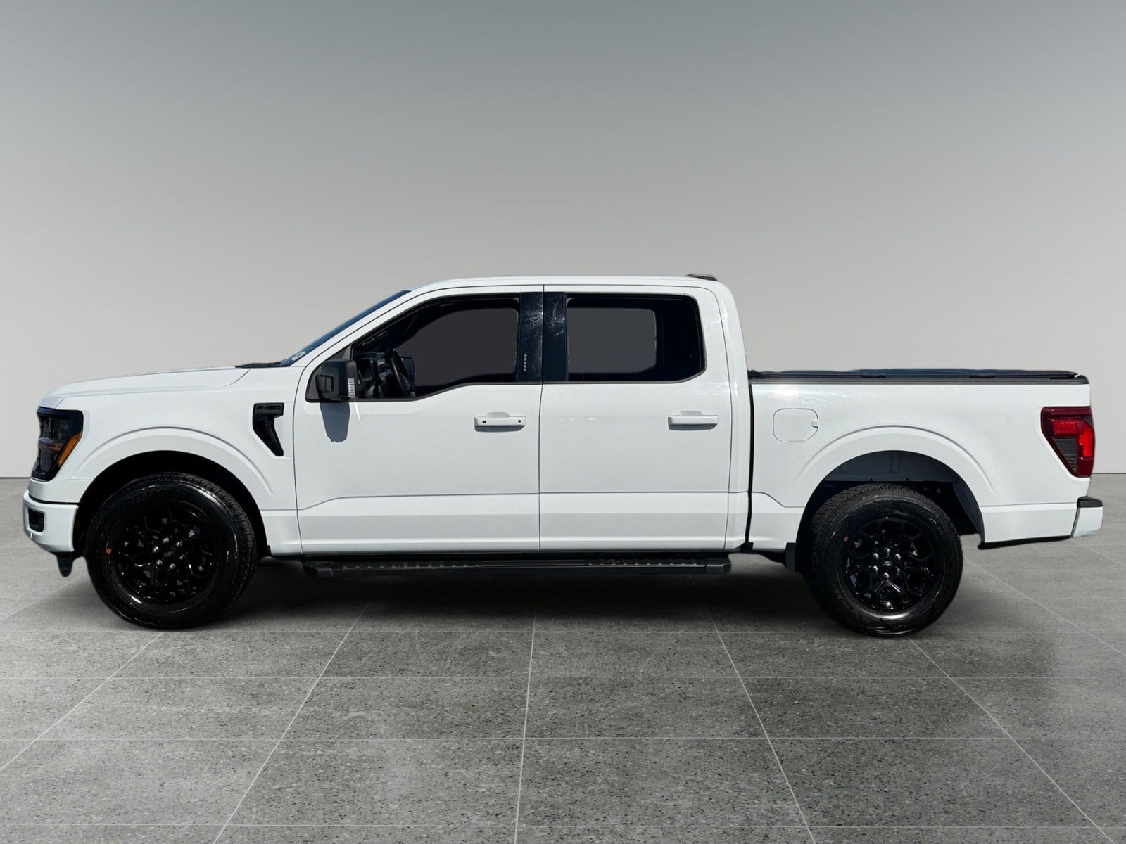 Used 2024 Ford F150 XLT w/ Equipment Group 302A MID RWD image 2