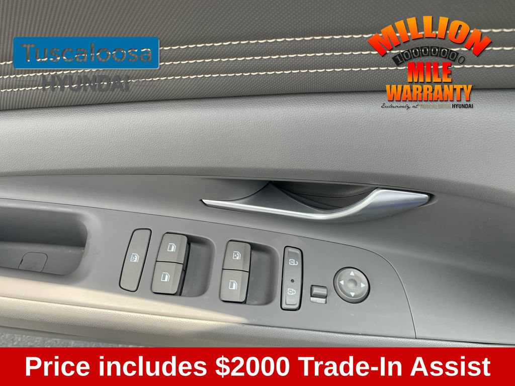 Used 2021 Hyundai Elantra SEL w/ Convenience Package FWD image 13