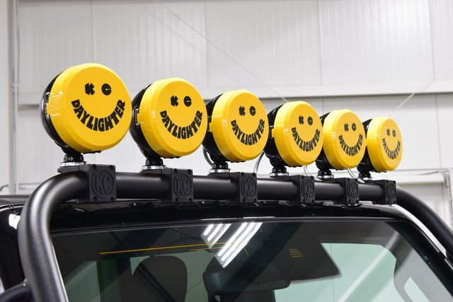 Used 2025 Jeep Wrangler Unlimited Rubicon w/ Technology Group image 19