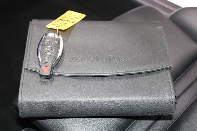 Used 2019 Mercedes-Benz GLA 250 4MATIC w/ Premium Package image 37