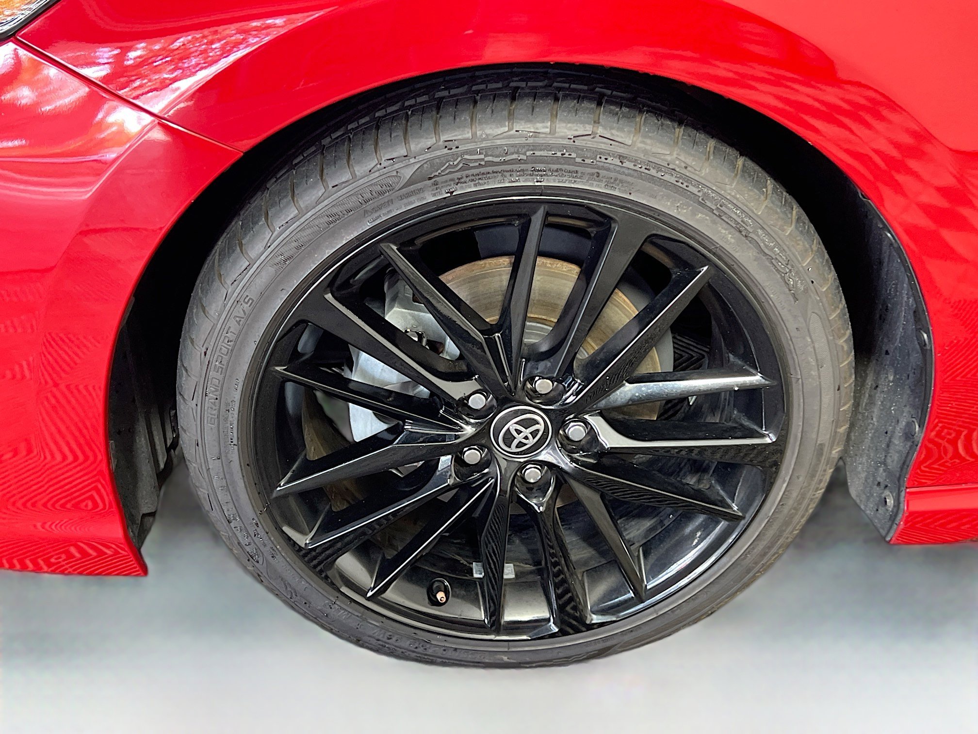 Used 2022 Toyota Camry XSE image 14