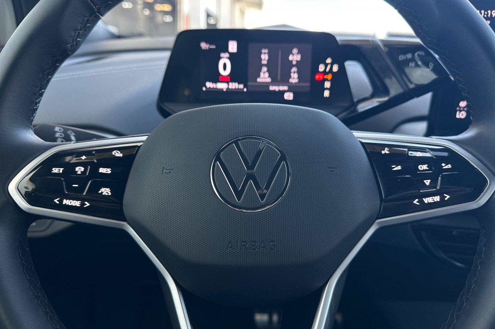 Used 2023 Volkswagen ID.4 Pro RWD image 23