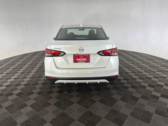 Certified 2025 Nissan Versa SV w/ Trunk Package FWD image 5