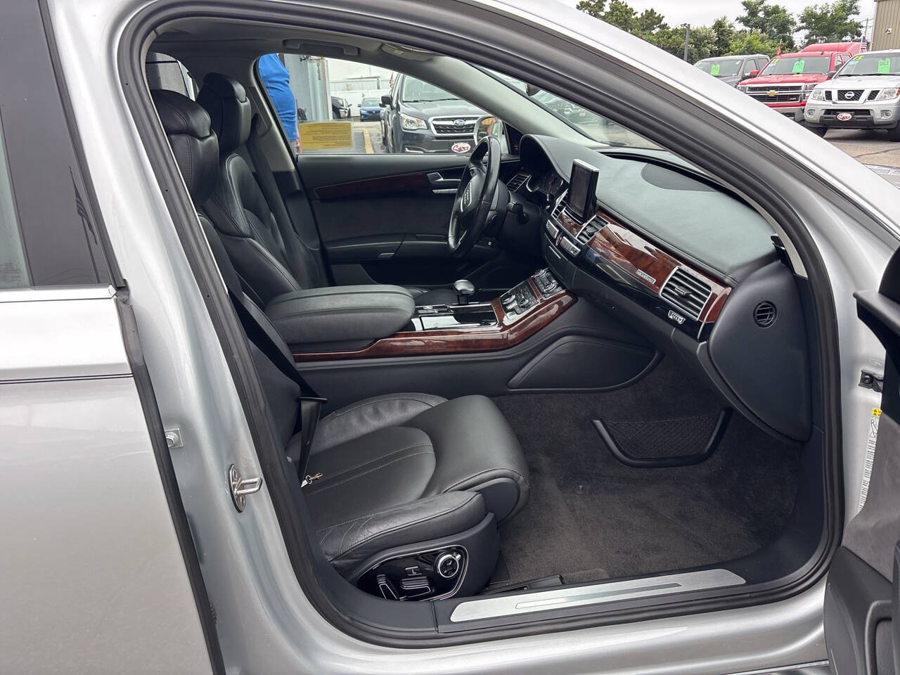Used 2013 Audi A8 L 3.0T AWD/4WD image 37