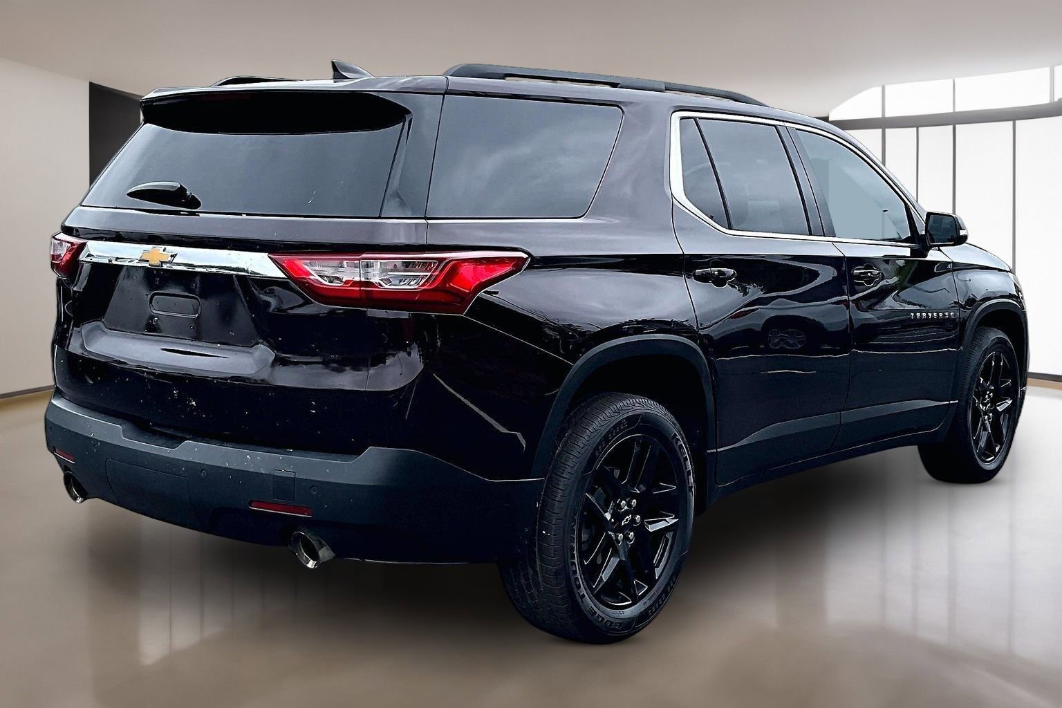 Used 2021 Chevrolet Traverse LT FWD image 6