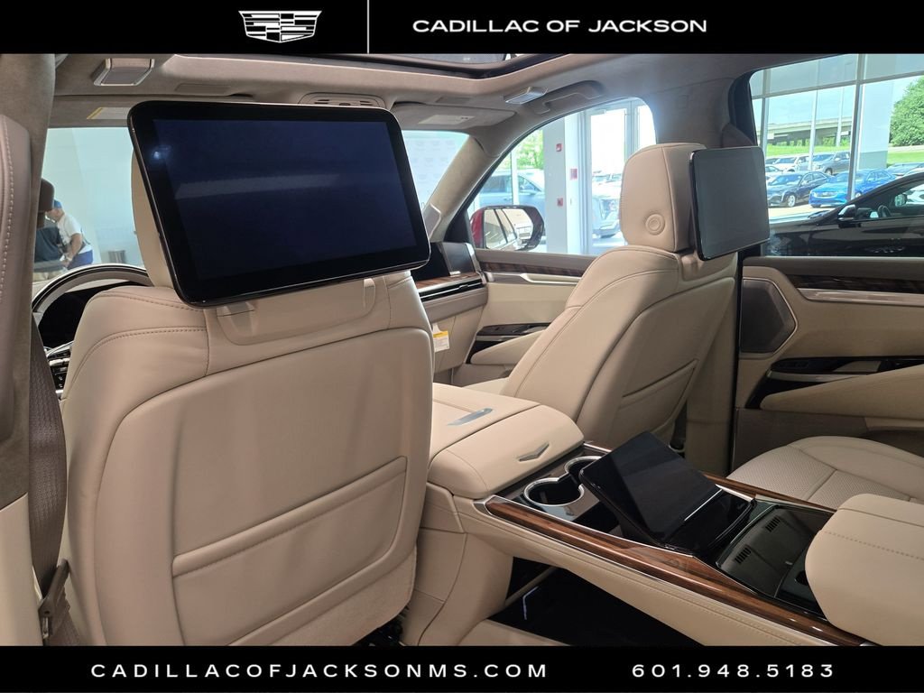 New 2026 Cadillac Escalade Platinum Luxury AWD/4WD image 5