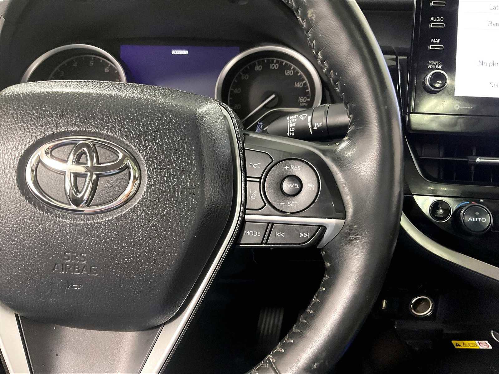 Used 2023 Toyota Camry XLE image 24