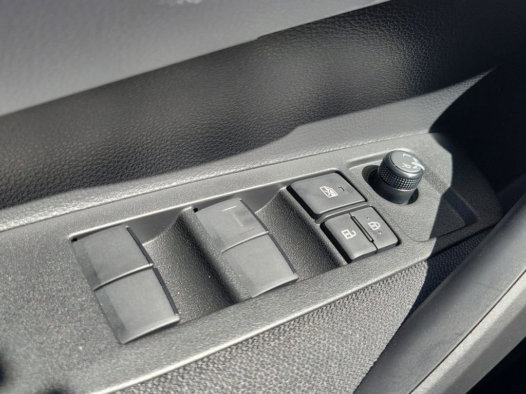 Used 2026 Toyota Corolla SE w/ SE Package image 18