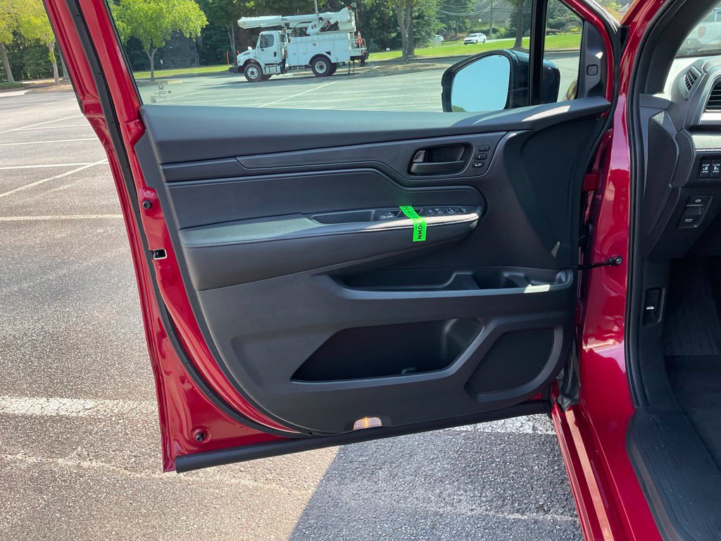New 2026 Honda Odyssey Sport-L image 23