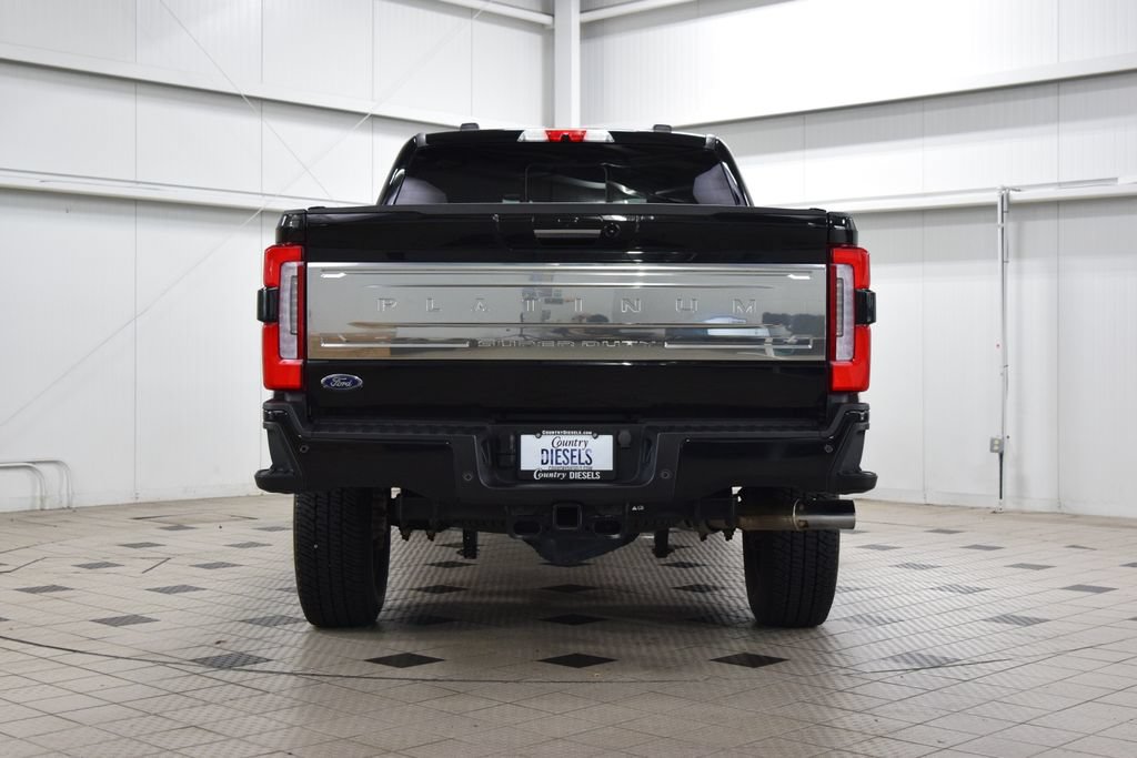 Used 2024 Ford F350 Platinum w/ FX4 Off-Road Package AWD/4WD image 6