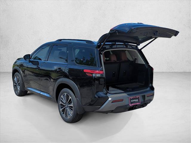 New 2026 Nissan Pathfinder Platinum w/ Cargo Package AWD/4WD image 8