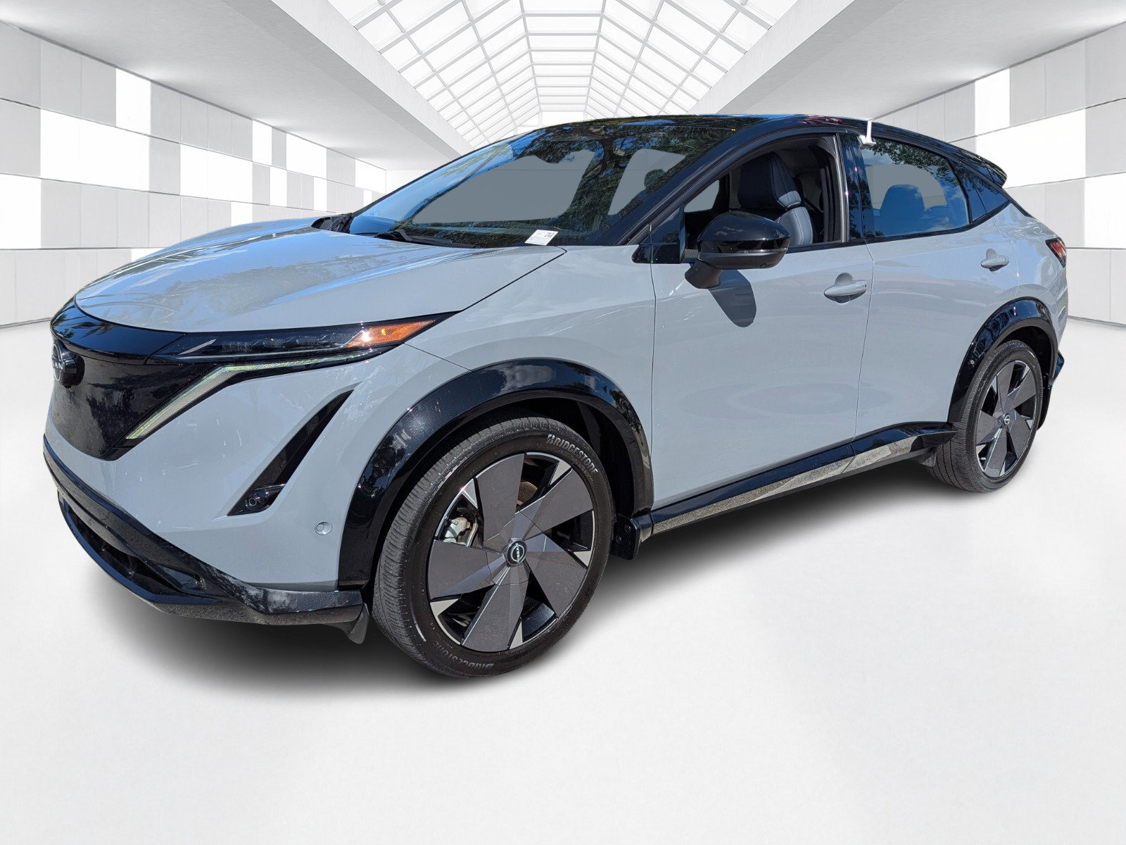 Certified 2024 Nissan Ariya AWD image 3