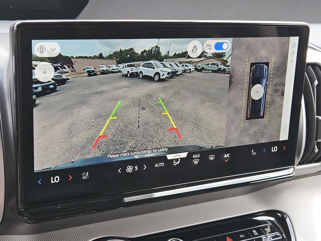 New 2026 Ford Expedition Active RWD image 22