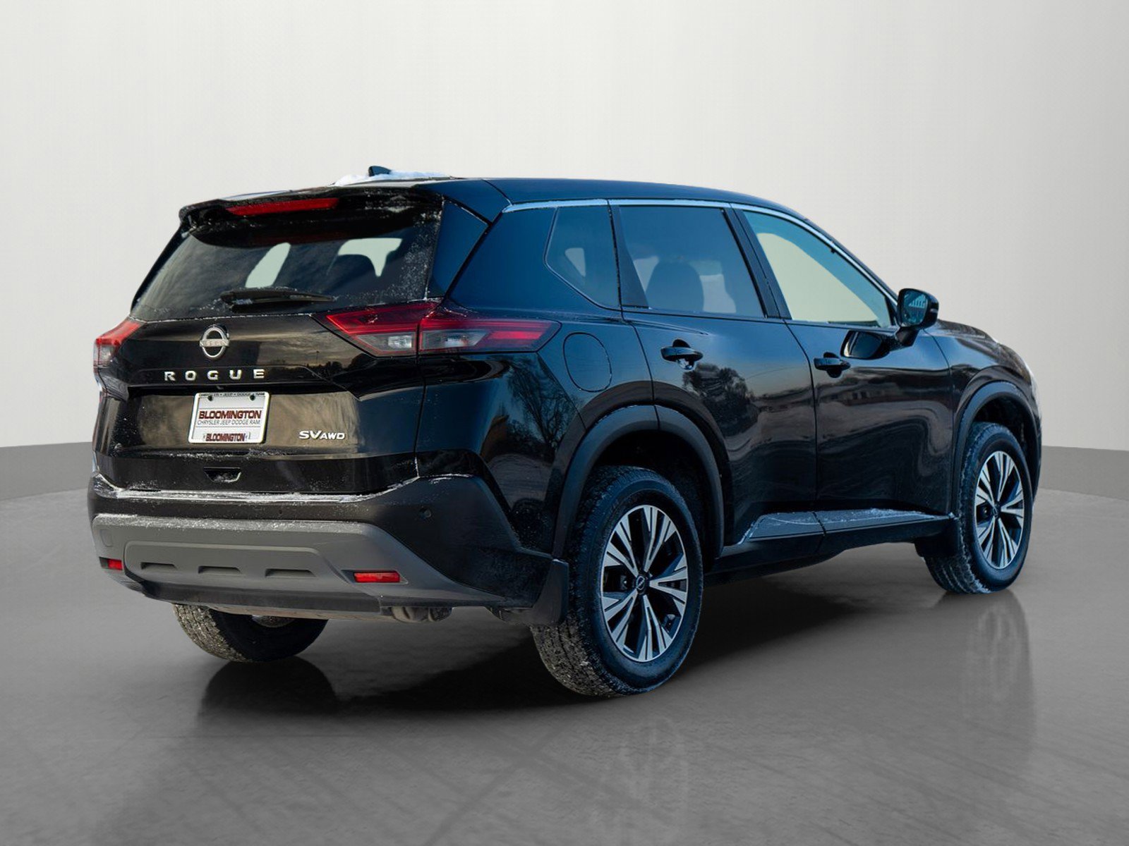 Used 2023 Nissan Rogue SV image 7