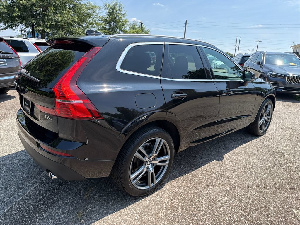 Used 2020 Volvo XC60 T6 Momentum AWD/4WD image 7
