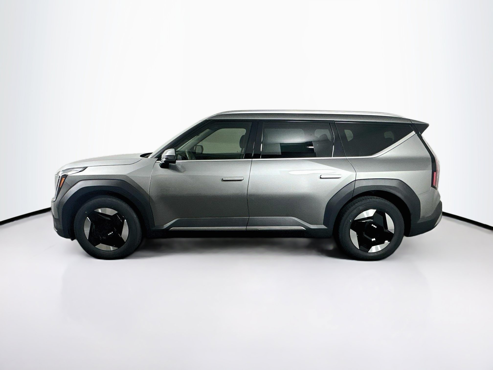 Used 2024 Kia EV9 Wind AWD/4WD image 4
