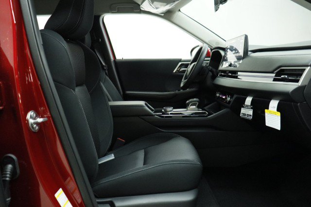 New 2026 Mitsubishi Outlander ES FWD image 17
