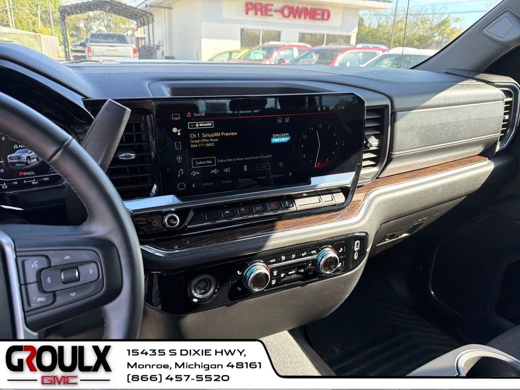 Used 2024 GMC Sierra 1500 Elevation image 18