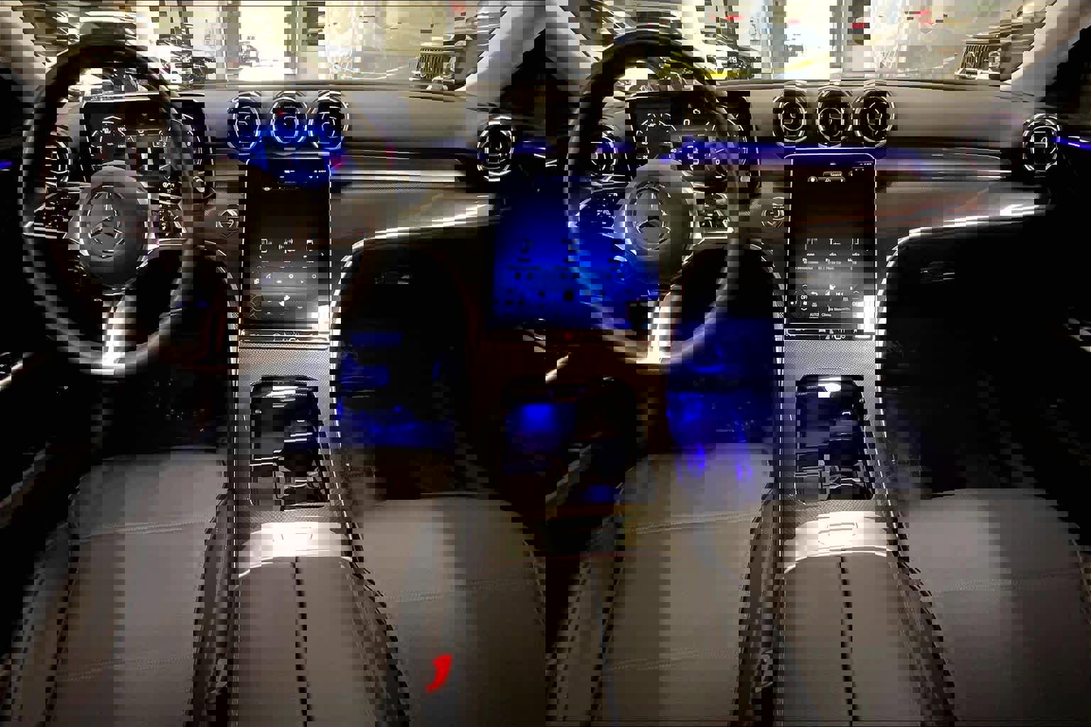 Used 2023 Mercedes-Benz C 300 Sedan image 14