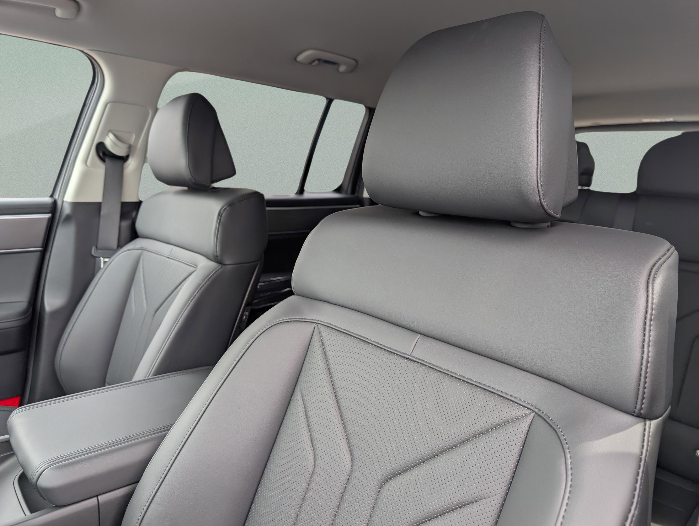 New 2026 Hyundai Santa Fe SEL image 12