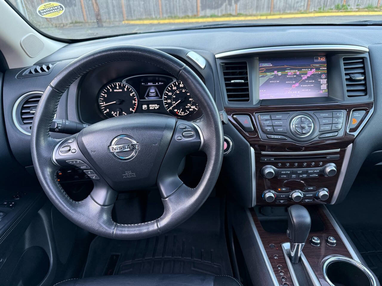 Used 2015 Nissan Pathfinder Platinum w/ Cargo Package AWD/4WD image 26