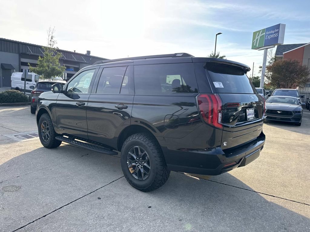 New 2025 Ford Expedition Tremor image 3