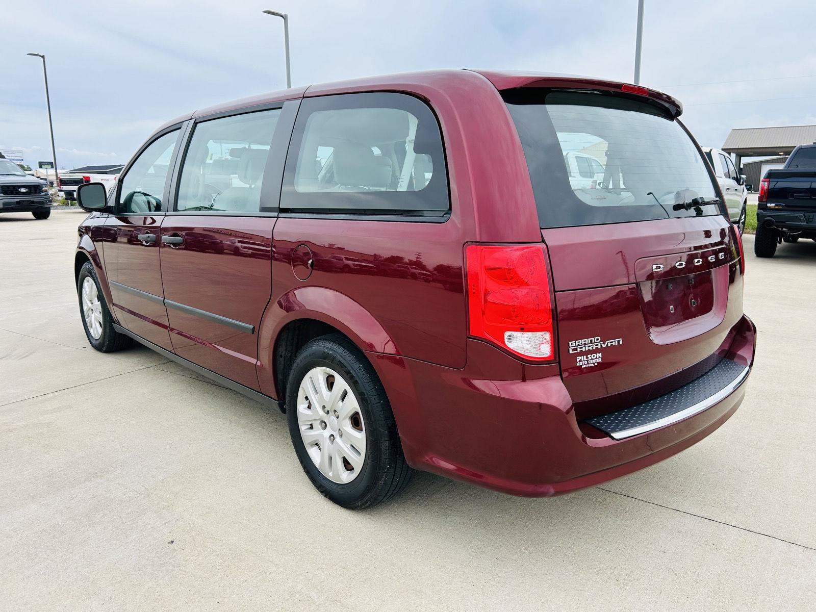 Used 2016 Dodge Grand Caravan American Value Package w/ UConnect Hands-Free Group FWD image 28