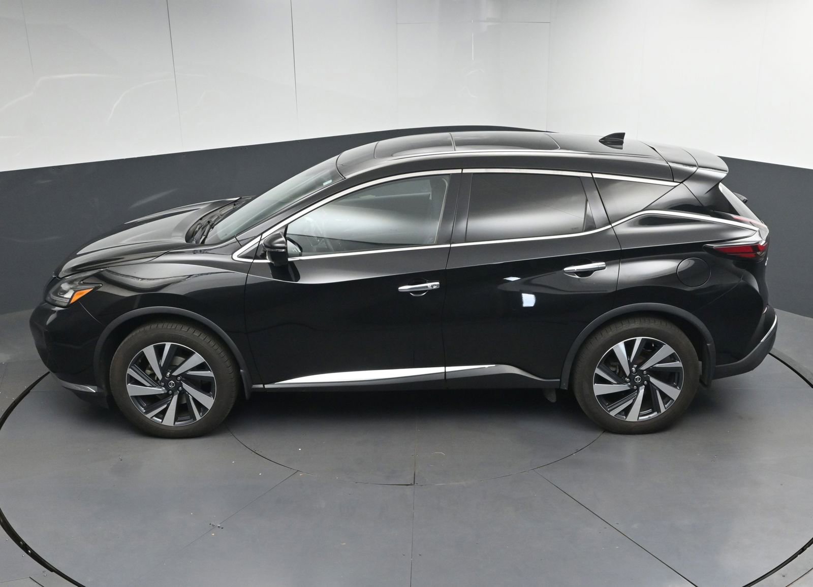 Used 2022 Nissan Murano SL w/ SL Moonroof Package image 38